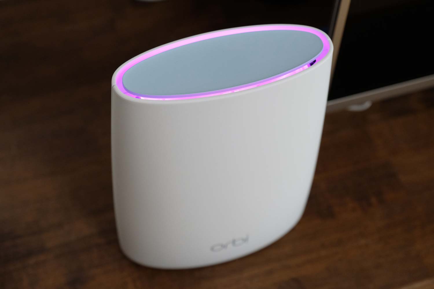 NETGEAR Orbi ルーター LED