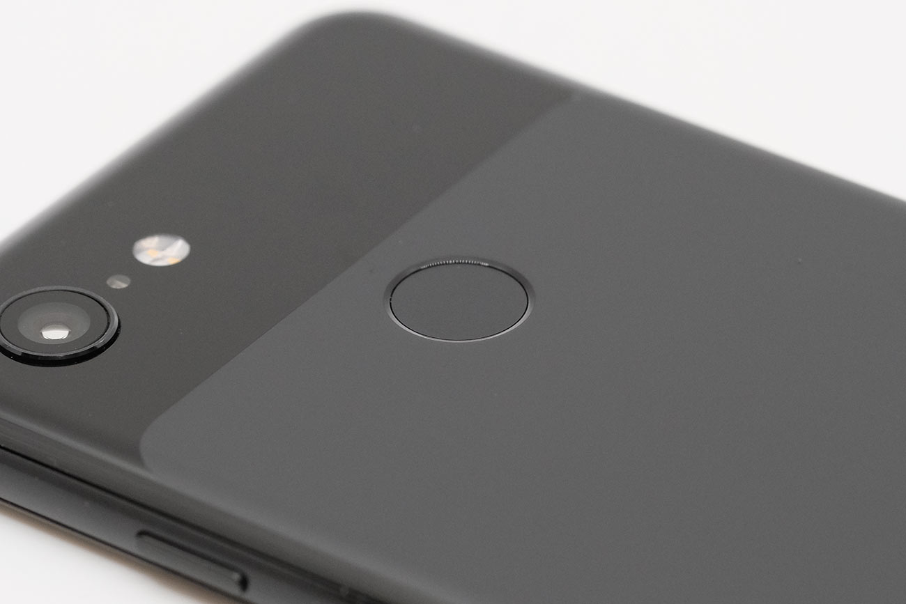 Google Pixel 3 指紋センサー