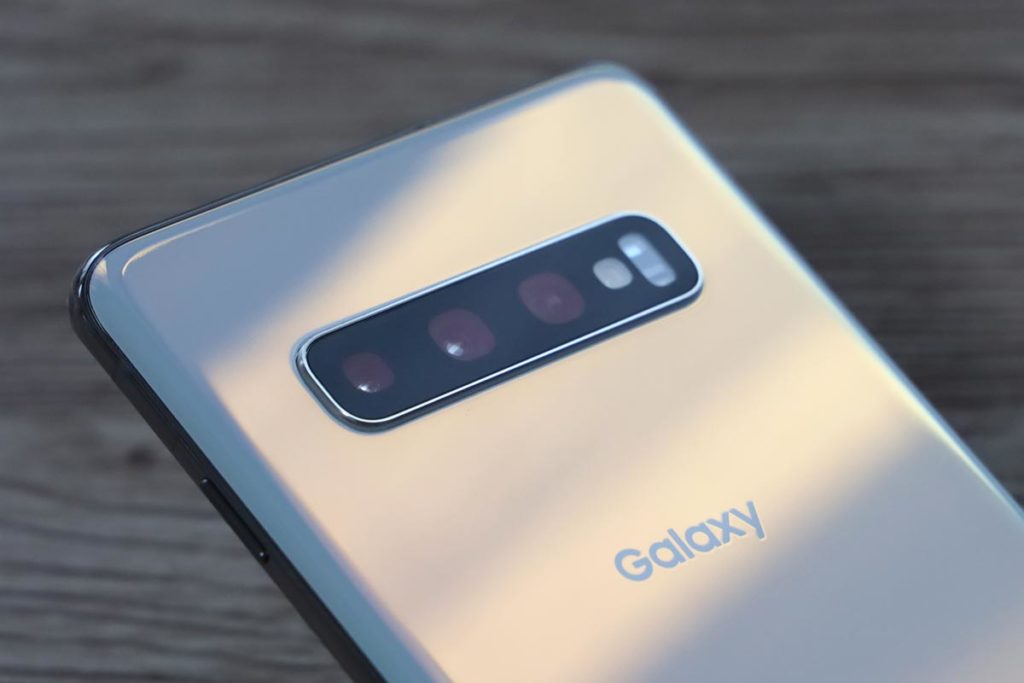 Galaxy S10のトリプルカメラ