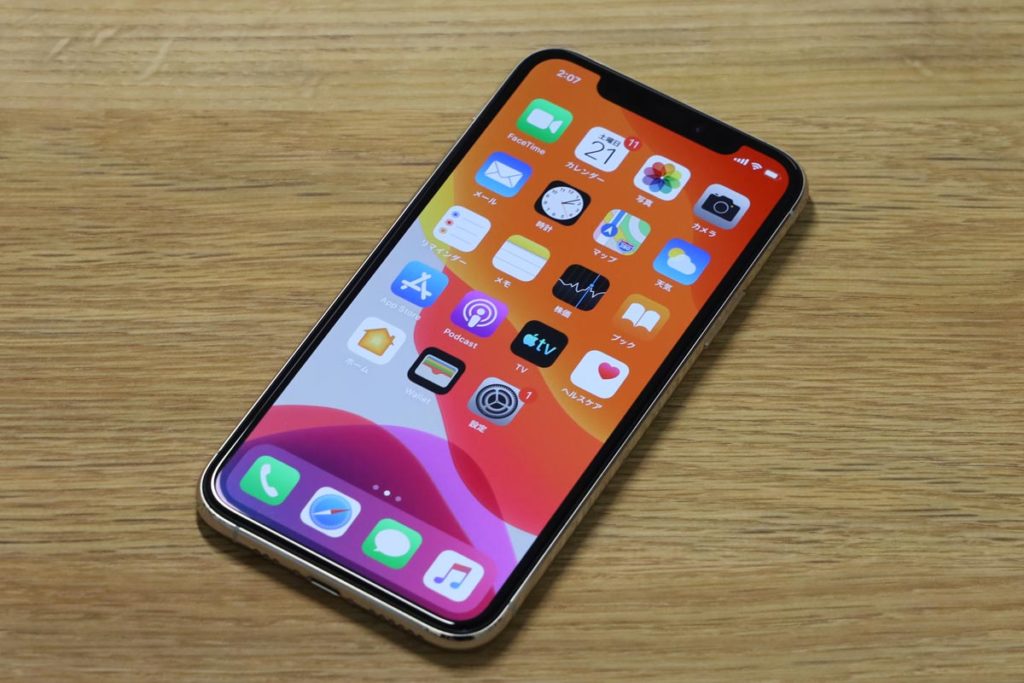 iPhone 11 Pro 正面デザイン