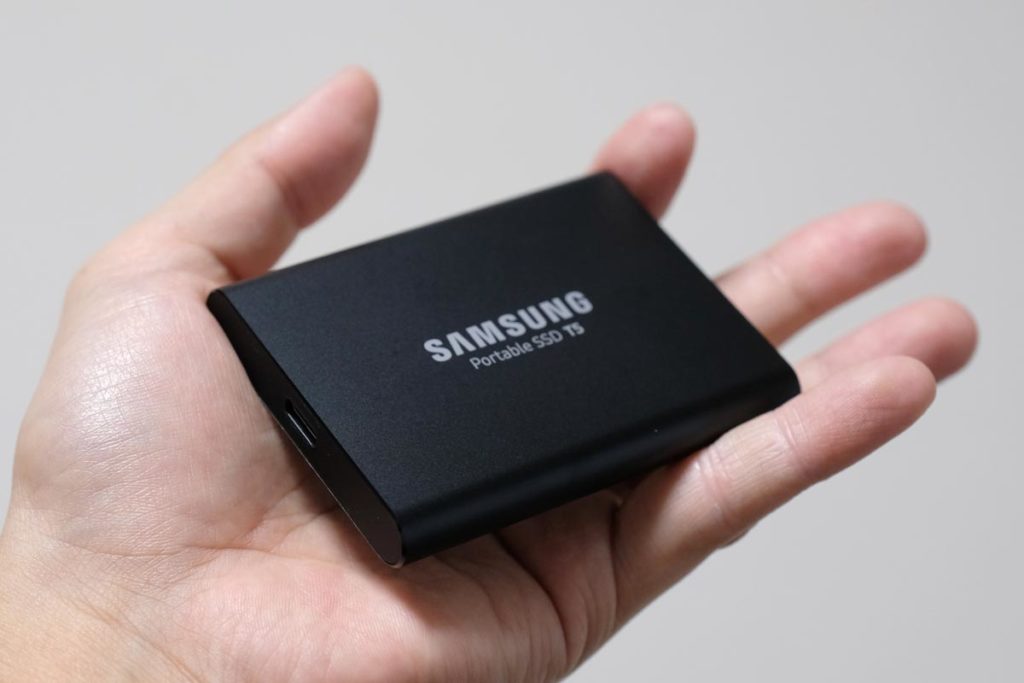 Samsung 外付けSSD T5 1TB - PC周辺機器