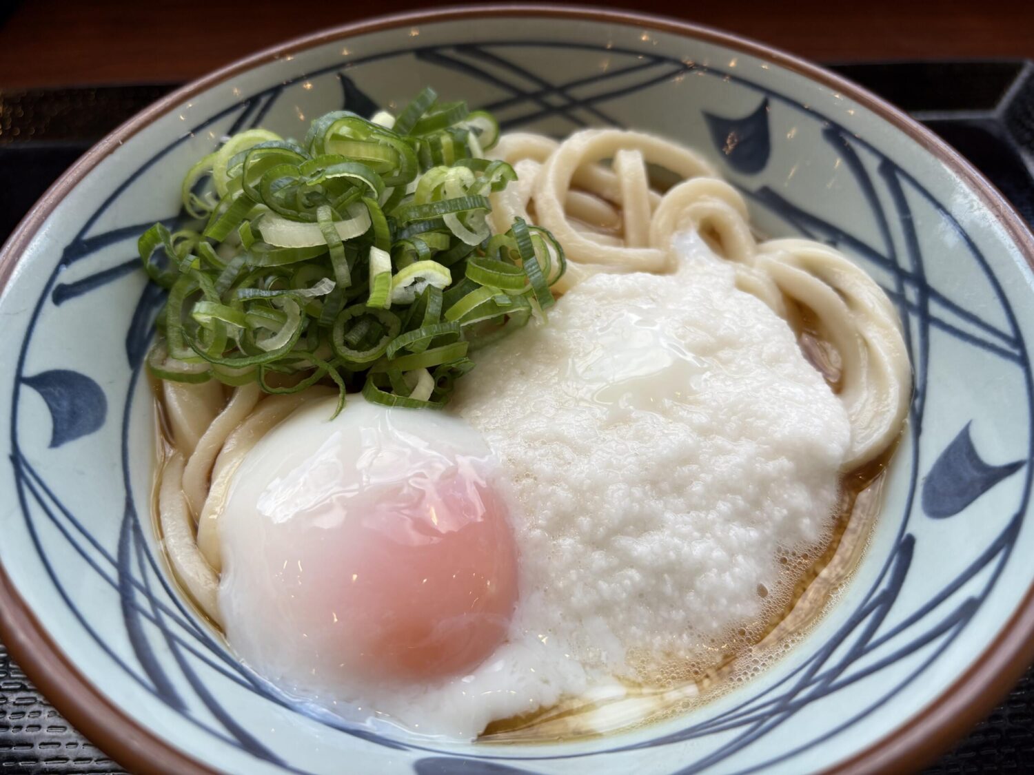 iPhone 16 広角×1 丸亀製麺