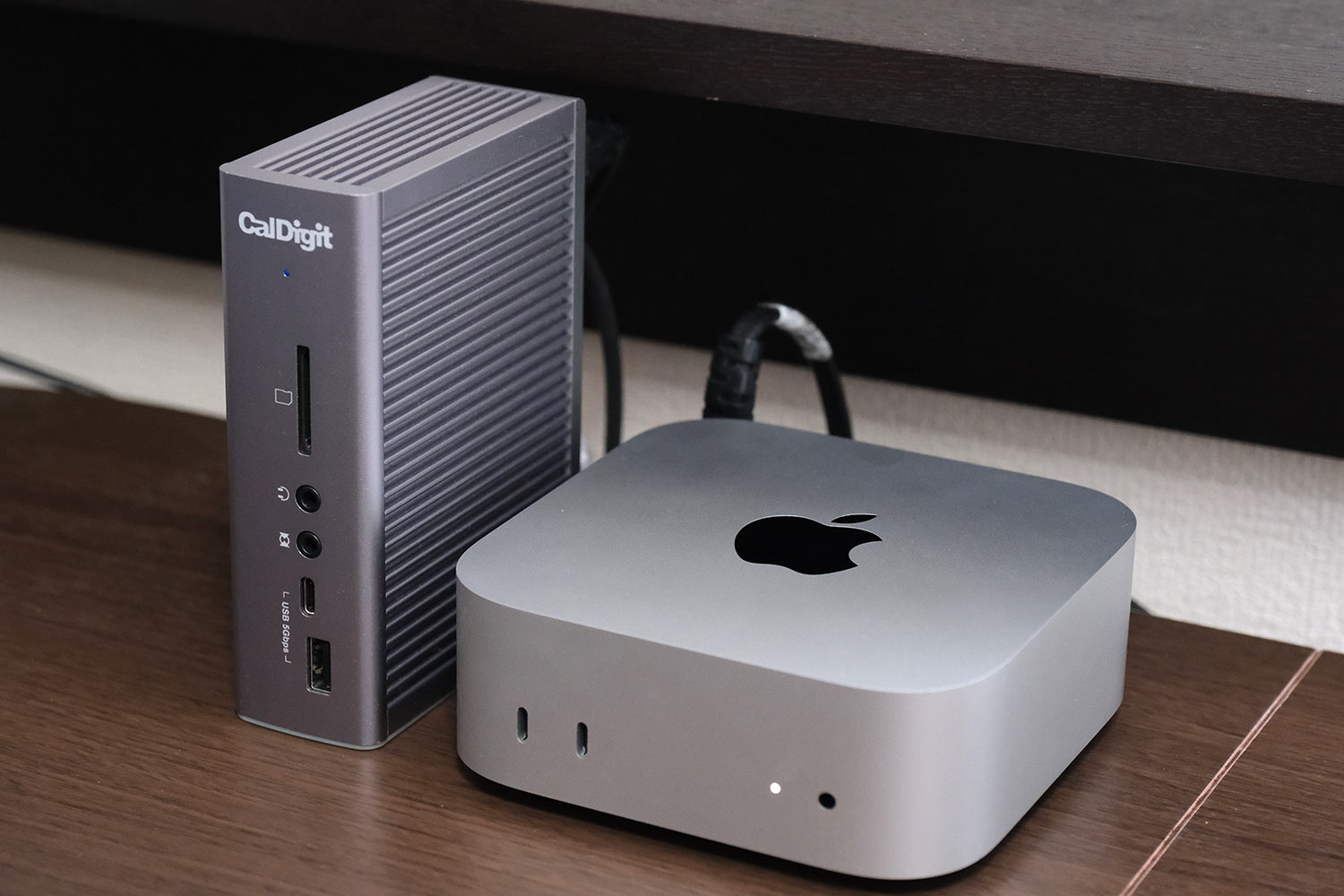 Mac mini + CalDigit